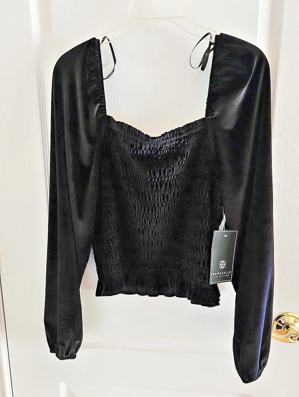 Bagatelle Collection Square Neck Long Sleeve Velvet Top Black